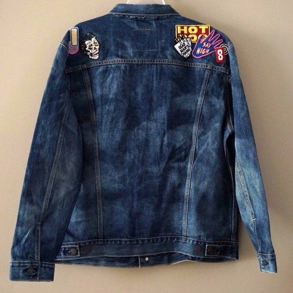 Levi's Limited Edition Men's Patched Trucker Denim Jacket - Picture 5 of 6